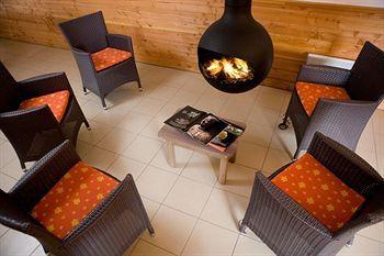 Aparthotel L'ecrin Des Neiges 3*
